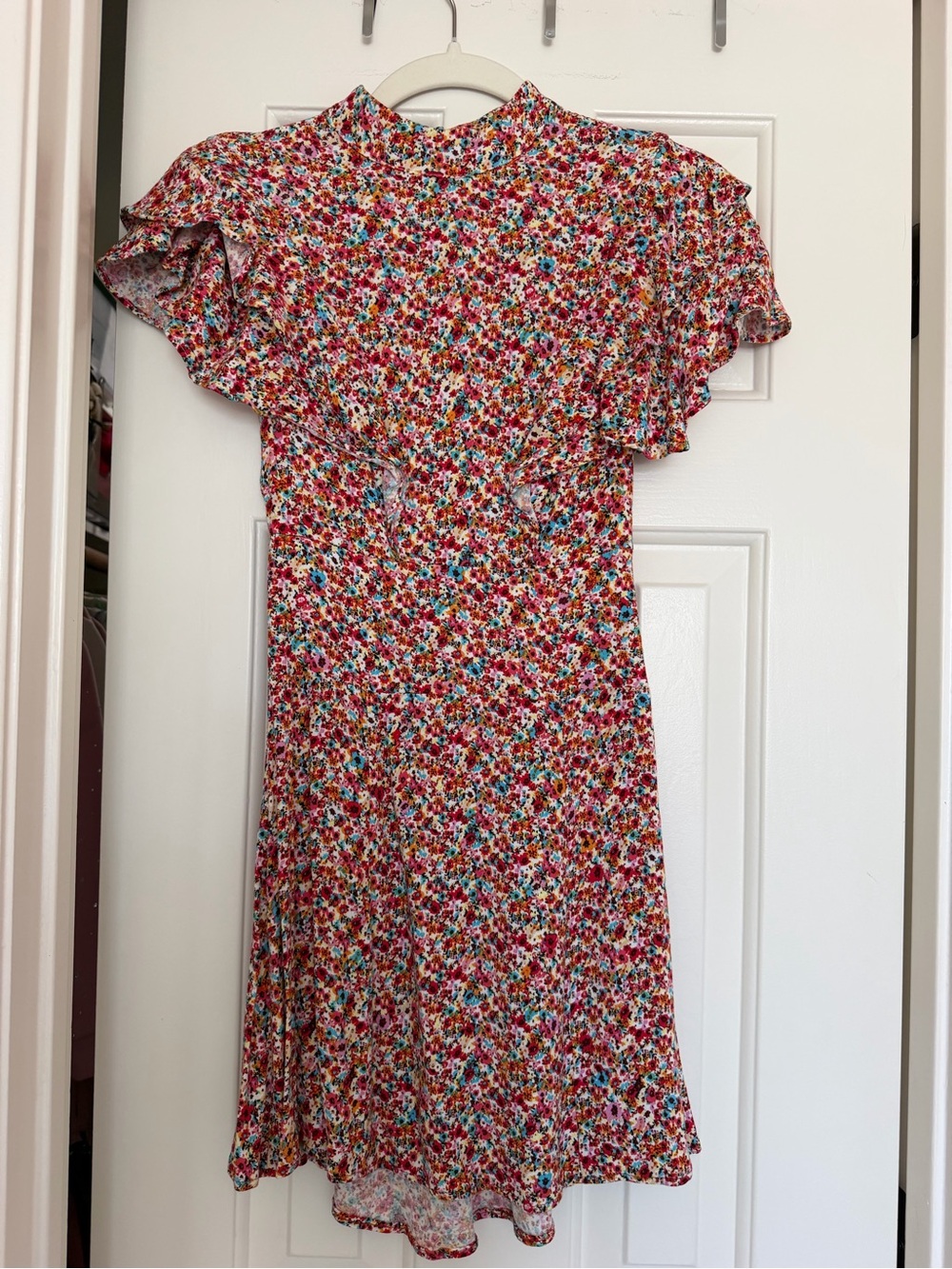 AFRM- short Floral Print Flutter-Sleeve Dress - red Multi